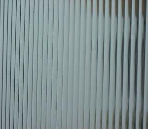 NARROW REEDED