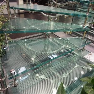 CROSSLINK Glass treads